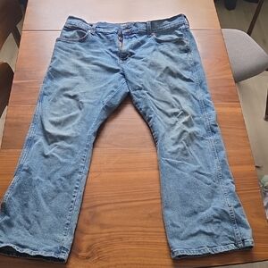 Wrangler Relaxed Fit Light Blue Denim Jeans